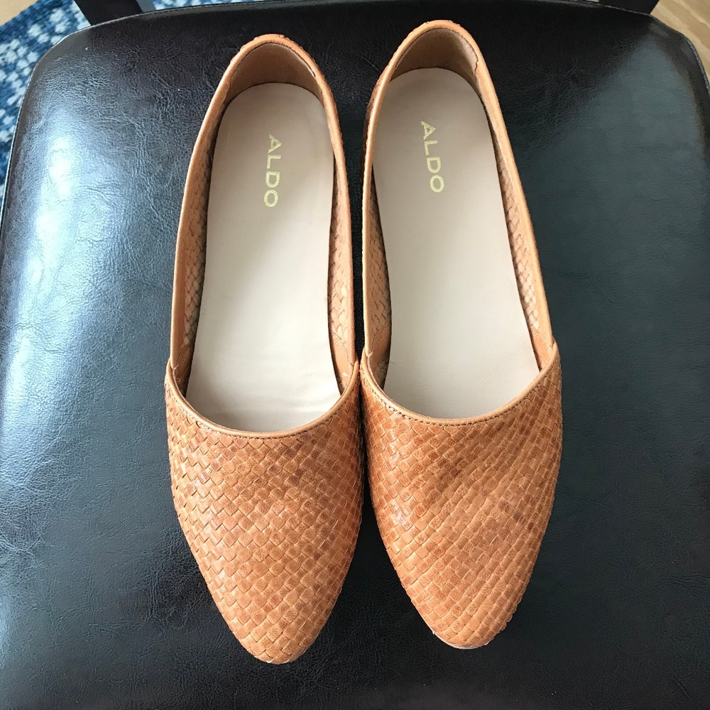 Aldo Blanchette Size 9